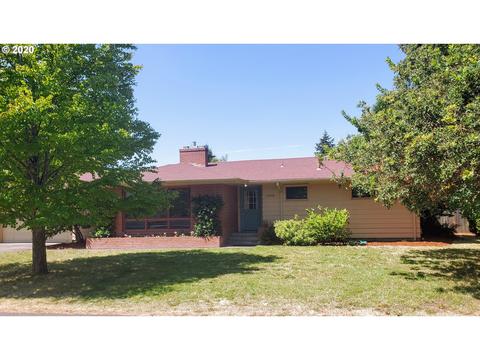 1426 Manzana St, Eugene, OR 97404 photo 1
