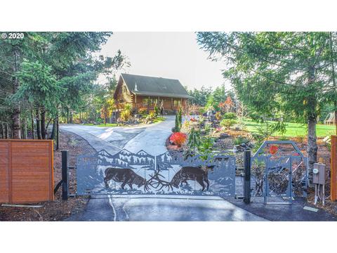 68962 Shorepine Dr, North Bend, OR 97459 photo 1