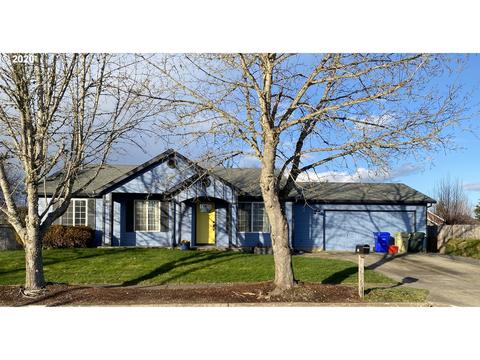 236 S Linden St, Cornelius, OR 97113 photo 1