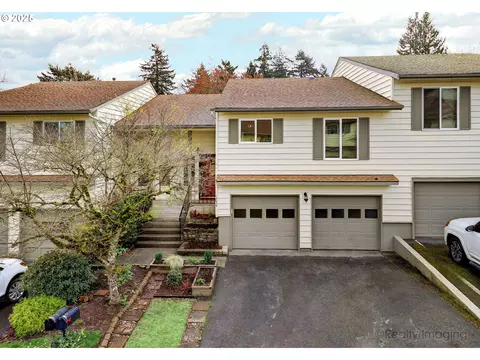 15039 NE Rose Pkwy #111B, Portland, OR 97230