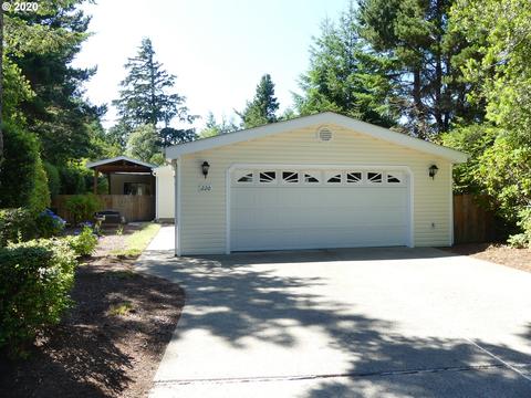 220 Munsel Creek Loop, Florence, OR 97439 photo 1