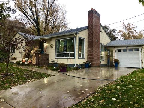 700 NW Johns Pl, Pendleton, OR 97801 photo 1