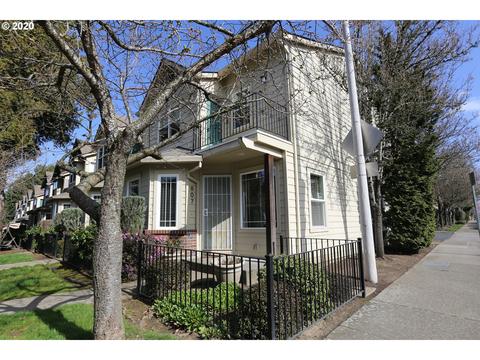 607 NE 8th St, Gresham, OR 97030 photo 1