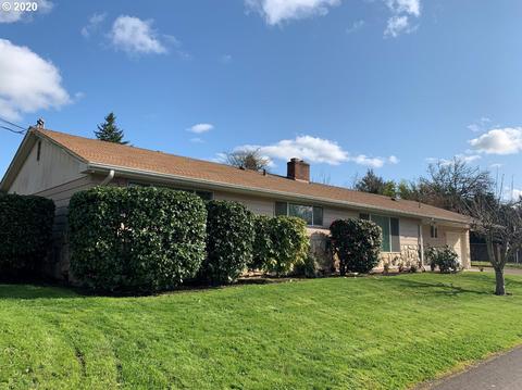 785 Chestnut Dr, Eugene, OR 97404 photo 1
