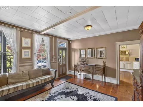 Entry Way - Undisclosed, Rainier, OR 97048 photo 2 of 4