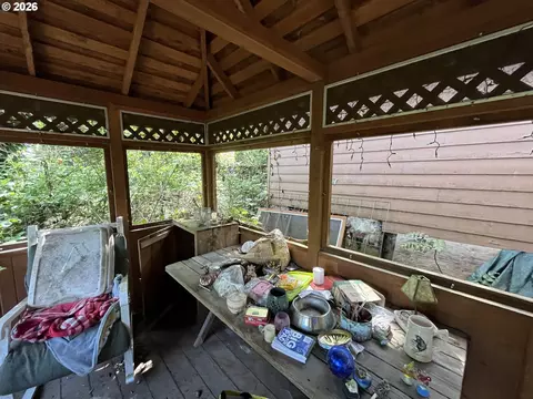 Exterior - 22315 S Endive Rd, Estacada, OR 97023 photo 3 of 5
