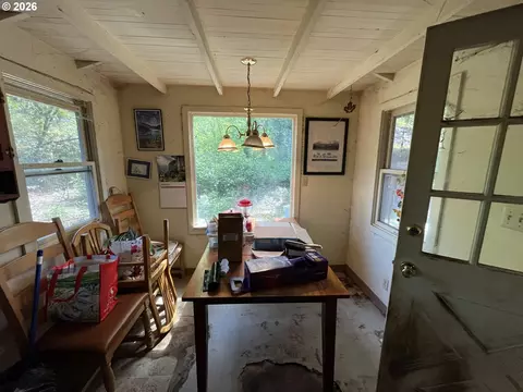 Dining - 22315 S Endive Rd, Estacada, OR 97023 photo 1 of 1