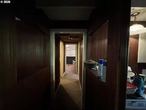 Entry Way - 22315 S Endive Rd, Estacada, OR 97023 photo 2 of 4