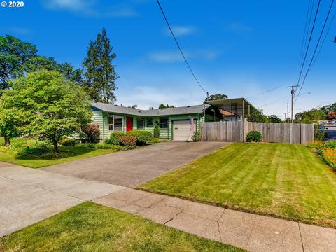 520 E Hereford St, Gladstone, OR 97027 photo 1