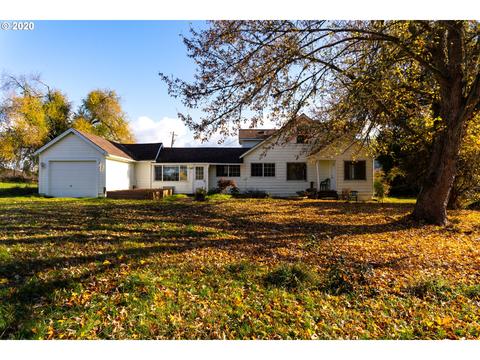 835 Wilson Rd, Yoncalla, OR 97499 photo 1