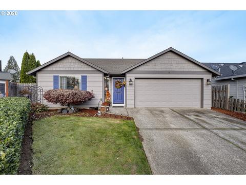1068 S Oleander Ln, Cornelius, OR 97113 photo 1