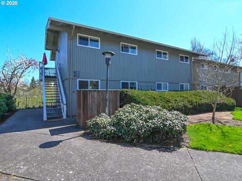 1585 Garfield Pl, Eugene, OR 97402 photo 1