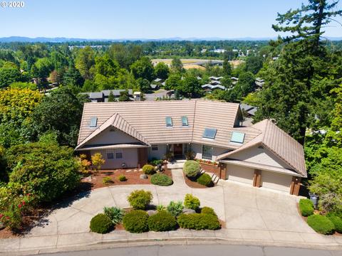 2139 Stone Crest Dr, Eugene, OR 97401 photo 1