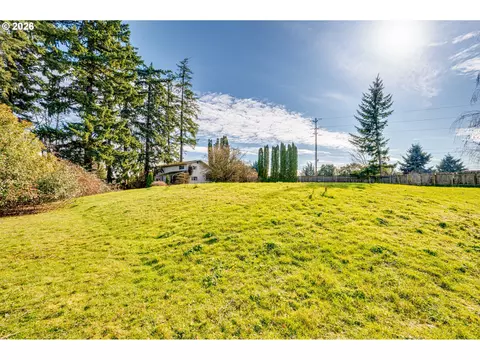 NW 3rd Ct, Vancouver, WA 98685