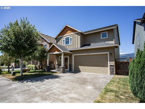 1145 SE Chinookan Dr, Cascade Locks, OR 97014 photo 1