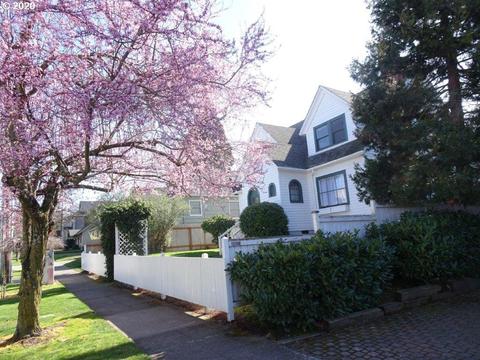 724 E 19th Ave, Eugene, OR 97401 photo 1