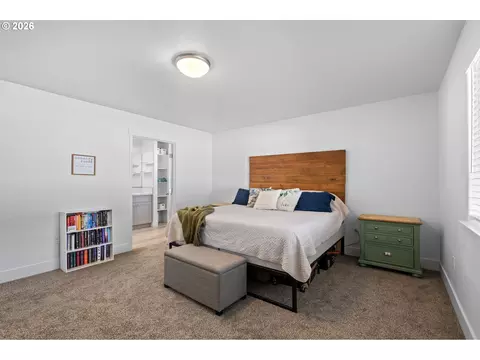 Bedroom - 306 Sage St, Boardman, OR 97818 photo 2 of 4