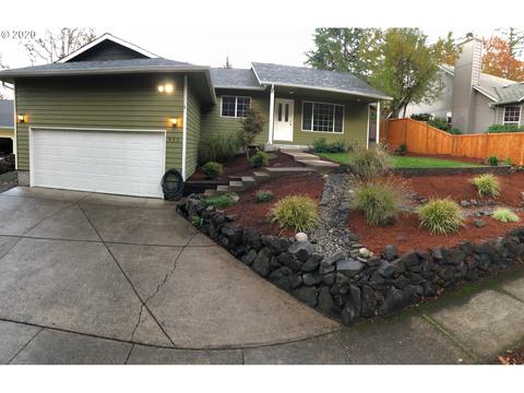 553 S 67th St, Springfield, OR 97478 photo 1