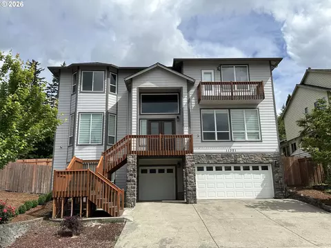 11301 SE Cascade View Dr, Happy Valley, OR 97086