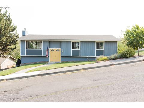 936 SE 2nd St, Pendleton, OR 97801 photo 1