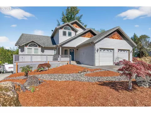 810 Howard Dr, Clatskanie, OR 97016
