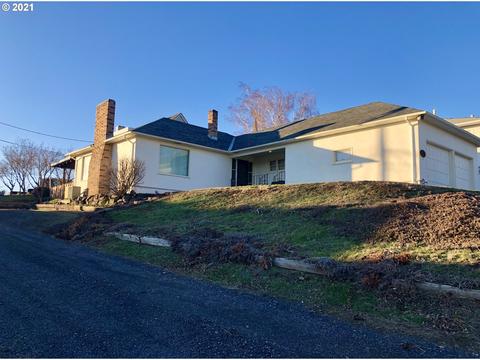 517 NW 12th St, Pendleton, OR 97801 photo 1