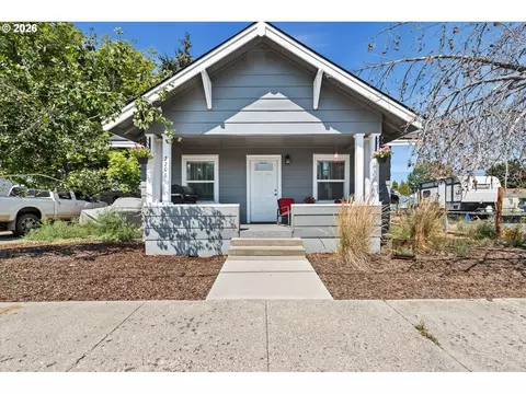 2206 Mitchell Ave, Baker City, OR 97814