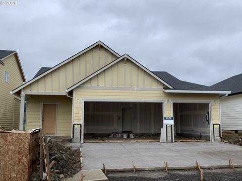 215 E Chandler Dr, Newberg, OR 97132 photo 1