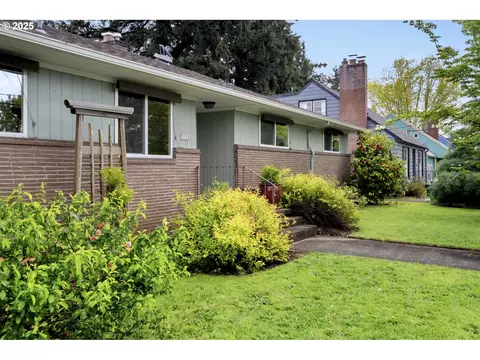3132 SE 58th Ave, Portland, OR 97206