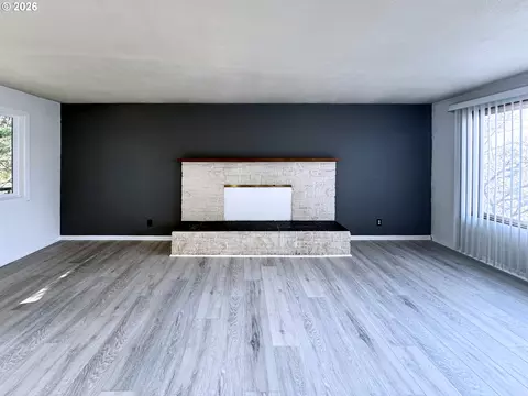 Living - 1180 E 37th Ave, Eugene, OR 97405 photo 3 of 13