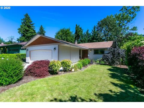 555 Stonehill Dr, Gladstone, OR 97027 photo 1