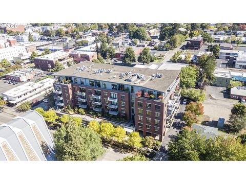 1375 Olive St #401, Eugene, OR 97401 photo 1
