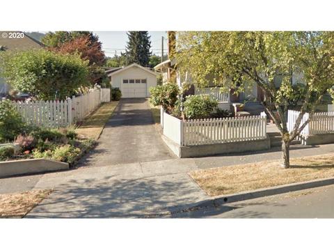939 C St, Springfield, OR 97477 photo 1