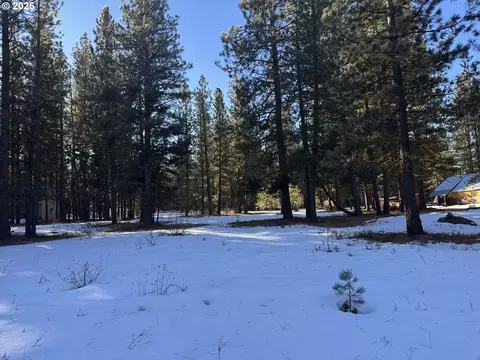 mountain lakes dr, Klamath Falls, OR 97601
