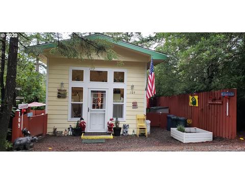 109 Rhody Loop, Florence, OR 97439 photo 1