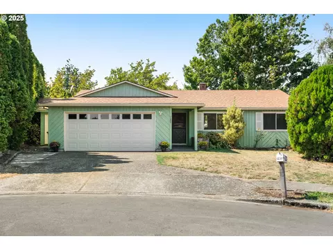 1237 SE 30th Ct, Troutdale, OR 97060