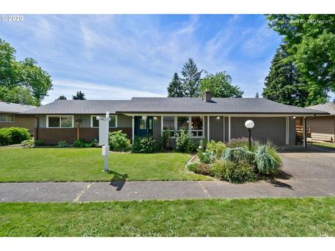 2212 E Willow Dr, Newberg, OR 97132 photo 1