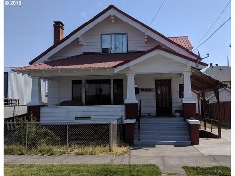 218 SW 3rd St, Pendleton, OR 97801 photo 1