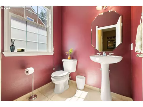 Bath - 1048 NW Burnside Rd, Gresham, OR 97030 photo 1 of 7