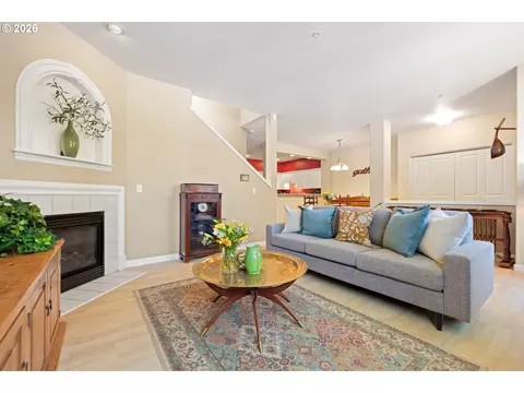 Living - 1048 NW Burnside Rd, Gresham, OR 97030 photo 5 of 5