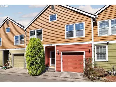 Exterior - 1048 NW Burnside Rd, Gresham, OR 97030 photo 1 of 1