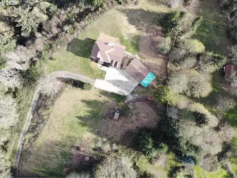 View/Area - 310 Cedar Hills Rd, Longview, WA 98632 photo 3 of 6