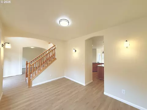 Living - 310 Cedar Hills Rd, Longview, WA 98632 photo 5 of 12