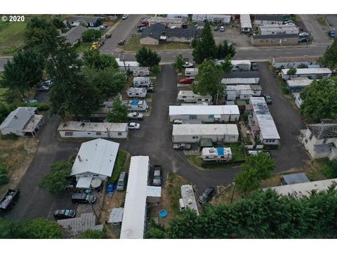 334 E 5th Ave, Riddle, OR 97469 photo 1