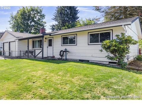 1910 NW 7th Pl, Gresham, OR 97030 photo 1