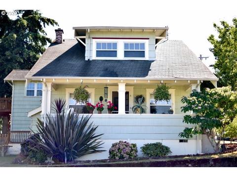 503 E C St, Rainier, OR 97048 photo 1