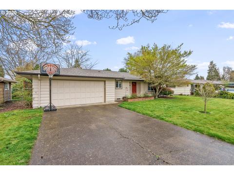 1647 Barton Dr, Eugene, OR 97401 photo 1