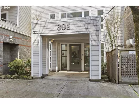 305 S Montgomery St #508, Portland, OR 97201