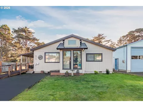 5925 Coates Ave, Cloverdale, OR 97112