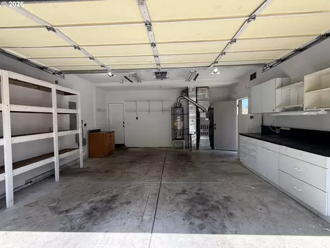 Other - 3408 Ambleside Dr, Springfield, OR 97477 photo 5 of 6